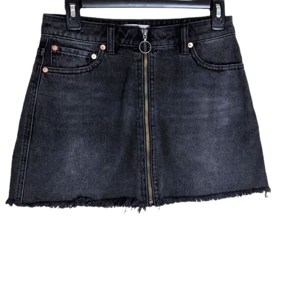 We The Free Free People Black Zip It Up Denim Micro Mini Skirt Raw Hem Size 26 - Picture 2 of 9